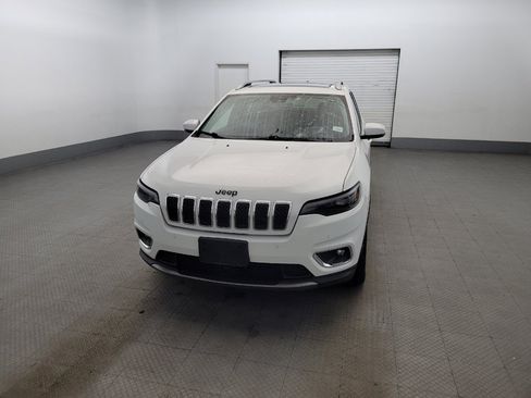 Used 2019 Jeep Cherokee Limited w/ Technology Group AWD/4WD image 15