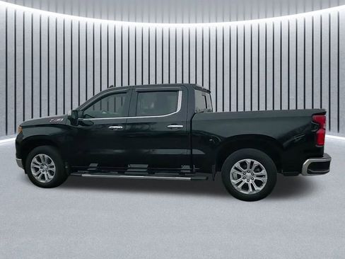 Used 2022 Chevrolet Silverado 1500 LTZ w/ LTZ Premium Package image 17