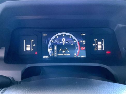 Used 2024 Toyota Tacoma SR5 RWD image 9