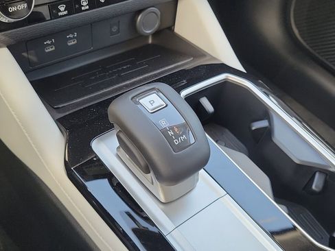 New 2026 Mitsubishi Outlander SE image 19