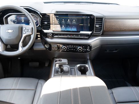 New 2026 Chevrolet Silverado 1500 High Country AWD/4WD image 22