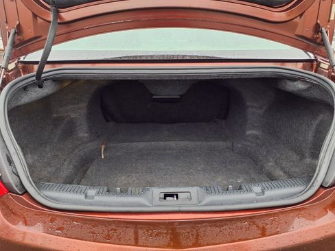 Used 2015 Lincoln MKS AWD w/ Equipment Group 101A image 22