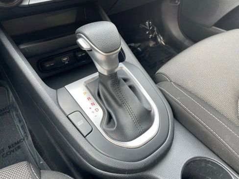 Used 2023 Kia Forte LXS FWD image 21