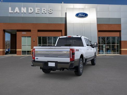 New 2026 Ford F250 King Ranch w/ FX4 Off-Road Package image 8