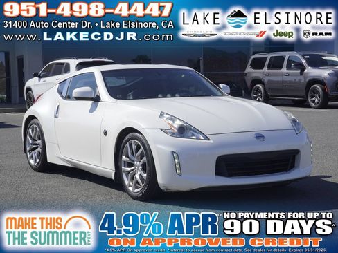 Used 2013 Nissan 370Z Coupe RWD image 1