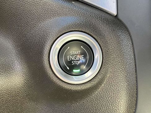 Used 2020 GMC Sierra 1500 SLT w/ SLT Premium Plus Package image 28