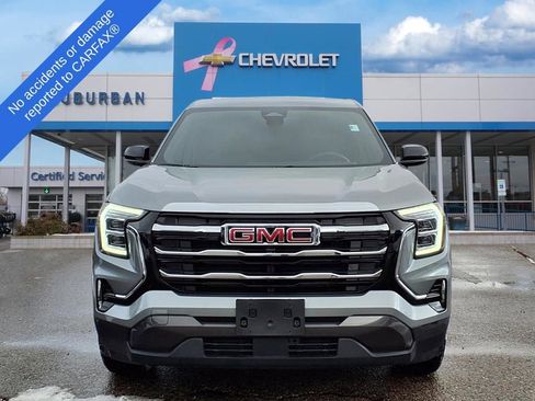 Used 2025 GMC Terrain Elevation image 2