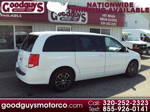Used 2016 Dodge Grand Caravan R/T image 1