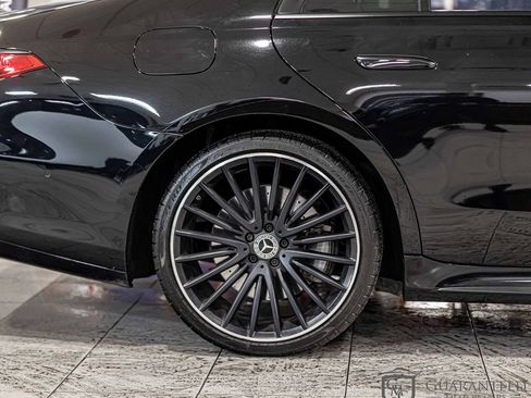 Used 2022 Mercedes-Benz S 580 4MATIC Sedan w/ AMG Line Package image 10