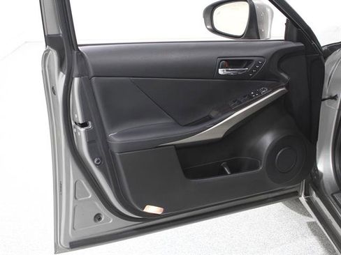 Used 2015 Lexus IS 250 AWD w/ Luxury Package image 4