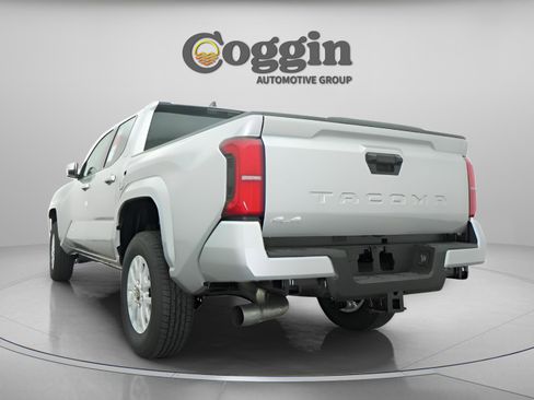 New 2026 Toyota Tacoma SR5 AWD/4WD image 15