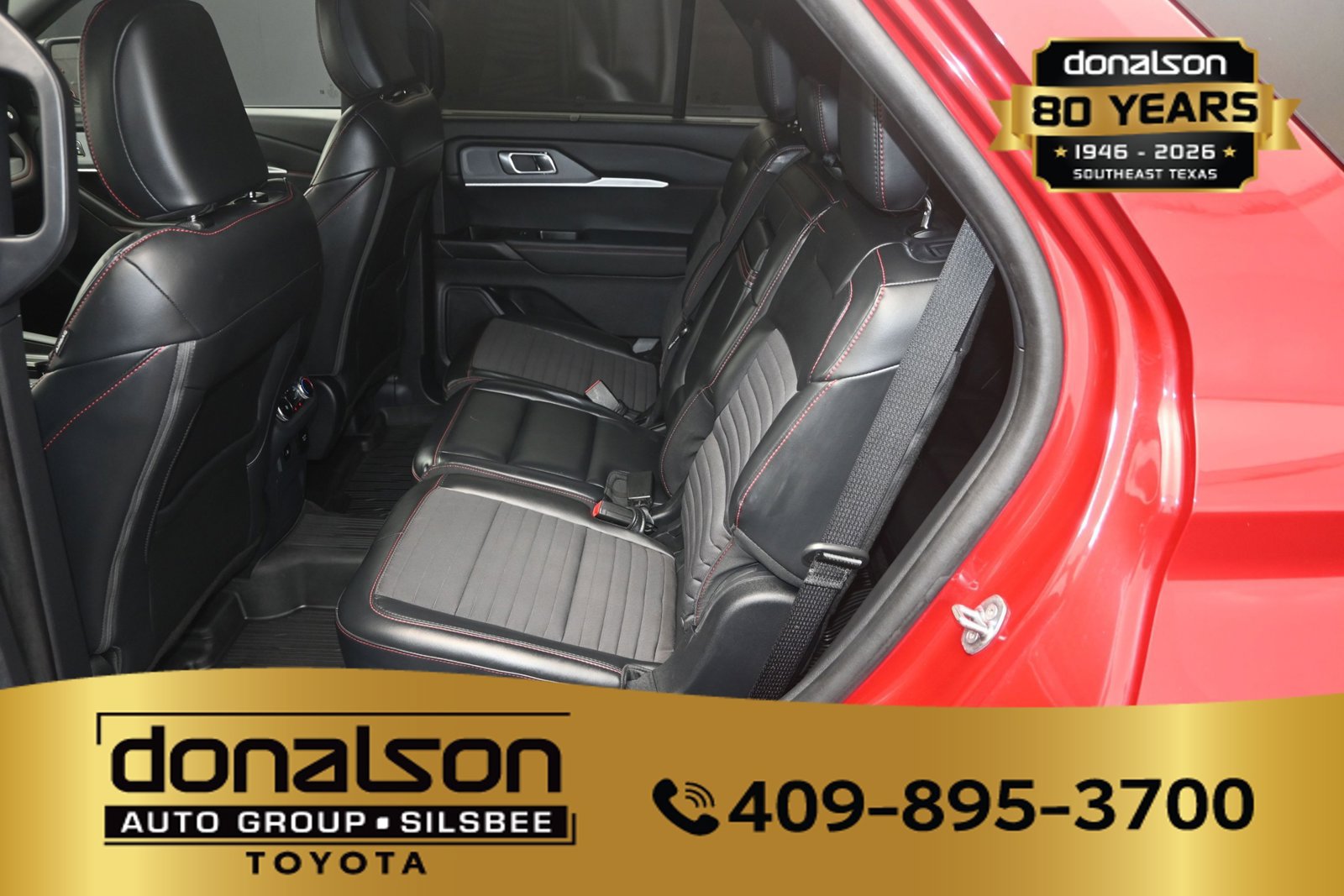 Used 2025 Ford Explorer ST-Line w/ Premium Package RWD image 8