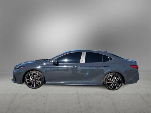 Used 2025 Toyota Camry XSE image 5