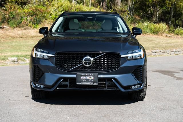 Used 2023 Volvo XC60 B5 Plus w/ Climate Package AWD/4WD image 5
