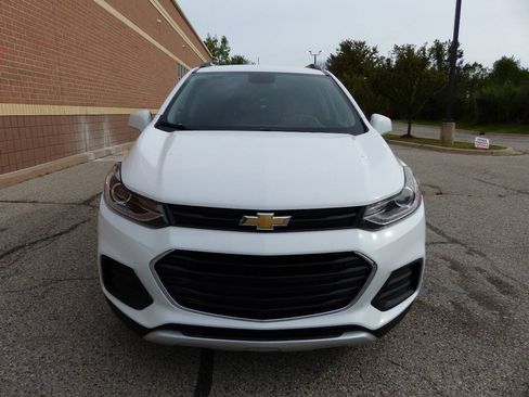 Used 2018 Chevrolet Trax LT AWD/4WD image 14