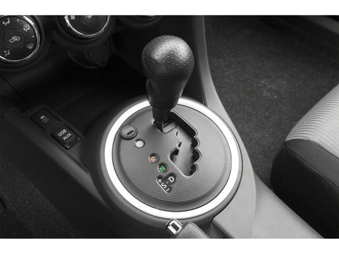 Used 2015 Scion tC FWD image 8
