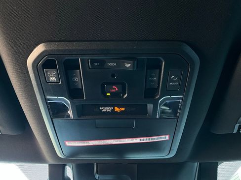 Used 2023 Toyota Tundra Platinum image 20