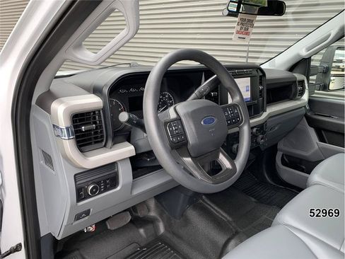 Used 2024 Ford F350 XL w/ XL Chrome Package RWD image 24