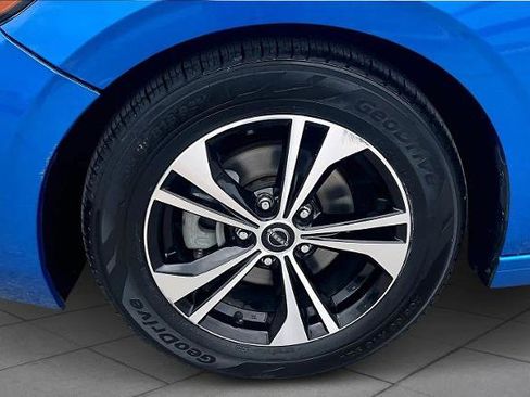 Certified 2022 Nissan Sentra SV image 11