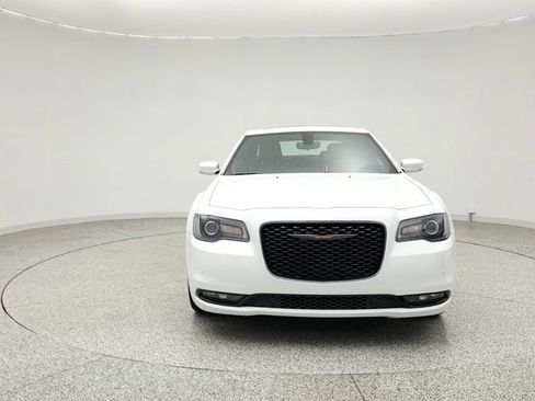 Used 2023 Chrysler 300 S RWD image 2