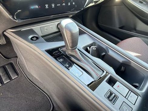 New 2026 Nissan Sentra SR image 24