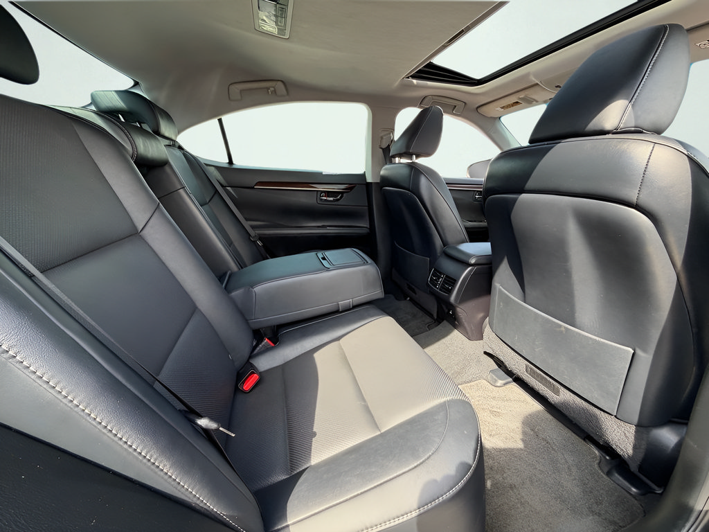 Used 2016 Lexus ES 350 w/ Navigation System Package FWD image 24