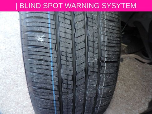 Certified 2024 Nissan Rogue SV image 12