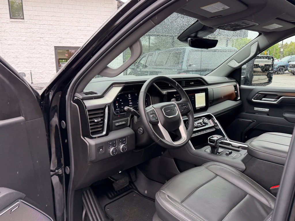 Certified 2025 GMC Sierra 1500 Denali w/ Denali Reserve Package AWD/4WD image 18