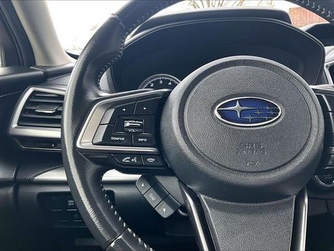 Used 2022 Subaru Forester Premium AWD/4WD image 24