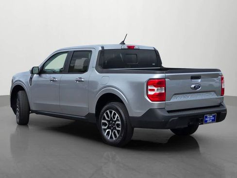 Used 2022 Ford Maverick Lariat w/ Lariat Luxury Package FWD image 3