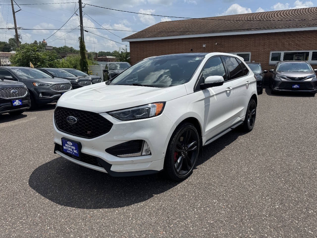 Used 2022 Ford Edge ST w/ Equipment Group 401A AWD/4WD image 4