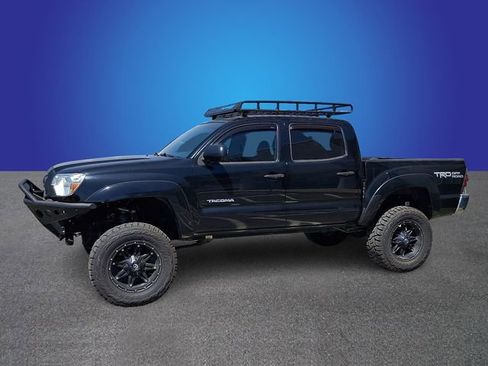 Used 2014 Toyota Tacoma 4x4 Double Cab w/ TRD Off-Road Package image 7
