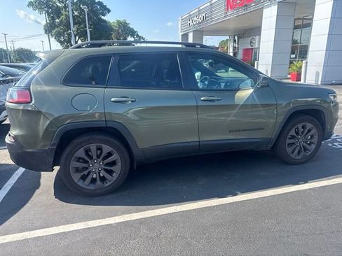 Used 2021 Jeep Cherokee Latitude Lux 80th Anniv w/ Quick Order Package 26U 80TH FWD image 10