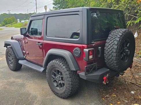 Used 2021 Jeep Wrangler Sport AWD/4WD image 11