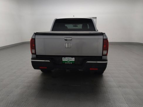 Used 2018 Honda Ridgeline Sport image 7