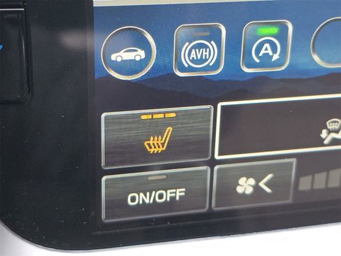 Used 2025 Subaru Outback Limited XT image 29