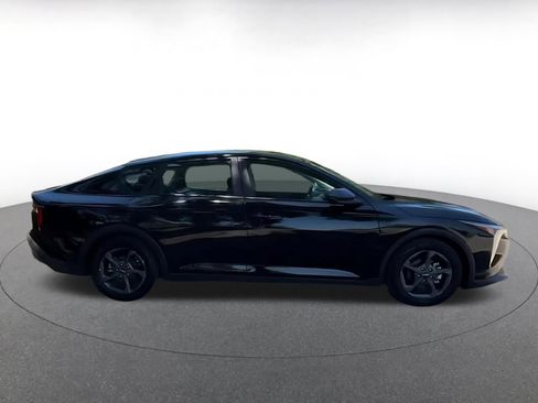 Used 2025 Kia K4 FWD image 12