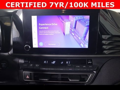 Used 2025 Toyota Camry LE image 23