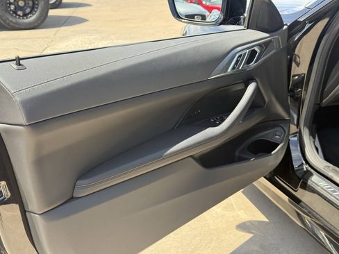 Used 2021 BMW 430i Coupe w/ M Sport Package RWD image 16