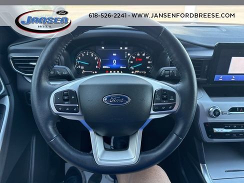 Used 2023 Ford Explorer XLT w/ Equipment Group 202A image 9