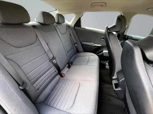 Used 2025 Kia K4 EX FWD image 27