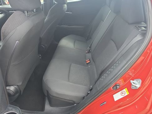 Used 2018 Toyota C-HR XLE FWD image 31