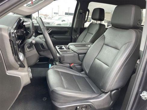 Used 2024 Chevrolet Silverado 2500 LTZ image 11