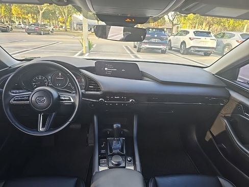 Used 2021 MAZDA MAZDA3 s image 27