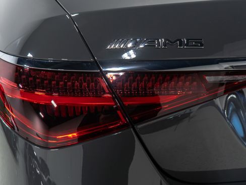 Used 2025 Mercedes-Benz S 63 AMG S image 20
