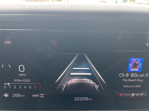 Used 2025 GMC Terrain Elevation image 25