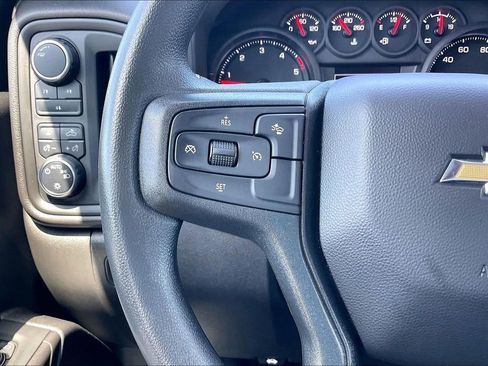 Used 2025 Chevrolet Silverado 2500 Custom w/ Custom Value Package AWD/4WD image 10