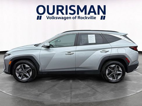 Used 2025 Hyundai Tucson SEL FWD image 3