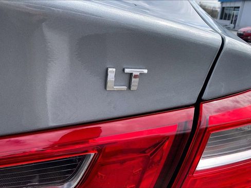 Used 2024 Chevrolet Malibu LT image 24