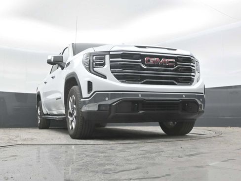 Used 2024 GMC Sierra 1500 SLT w/ SLT Premium Plus Package AWD/4WD image 26